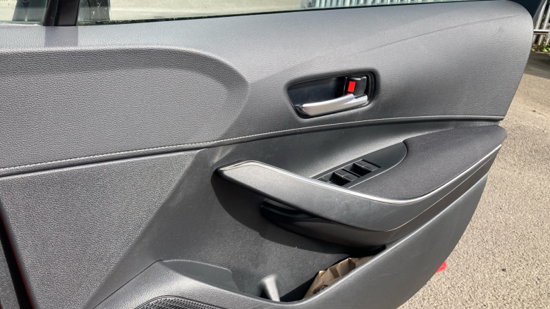 Toyota Corolla 1.8 VVT-i Hybrid Icon Tech 5dr CVT Hybrid Estate